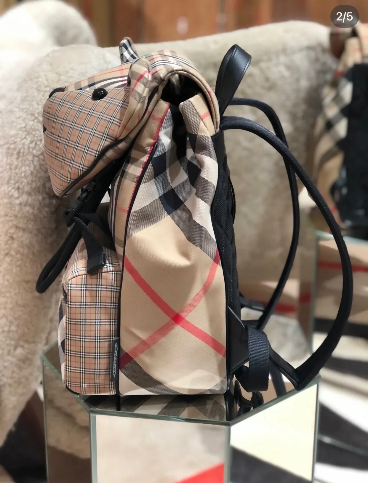 Рюкзак Burberry в форме медведя