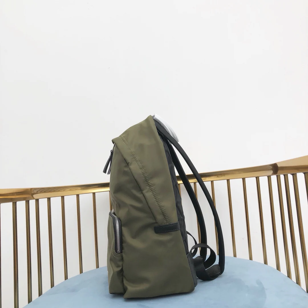 Burberry - Новый рюкзак - Цвет 