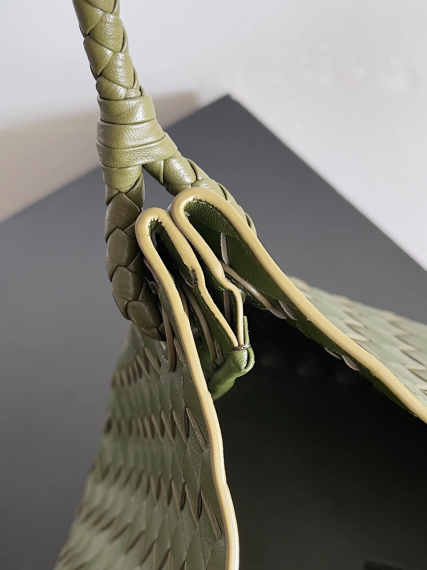 Сумка BV Andiamo Parachute - Зеленый