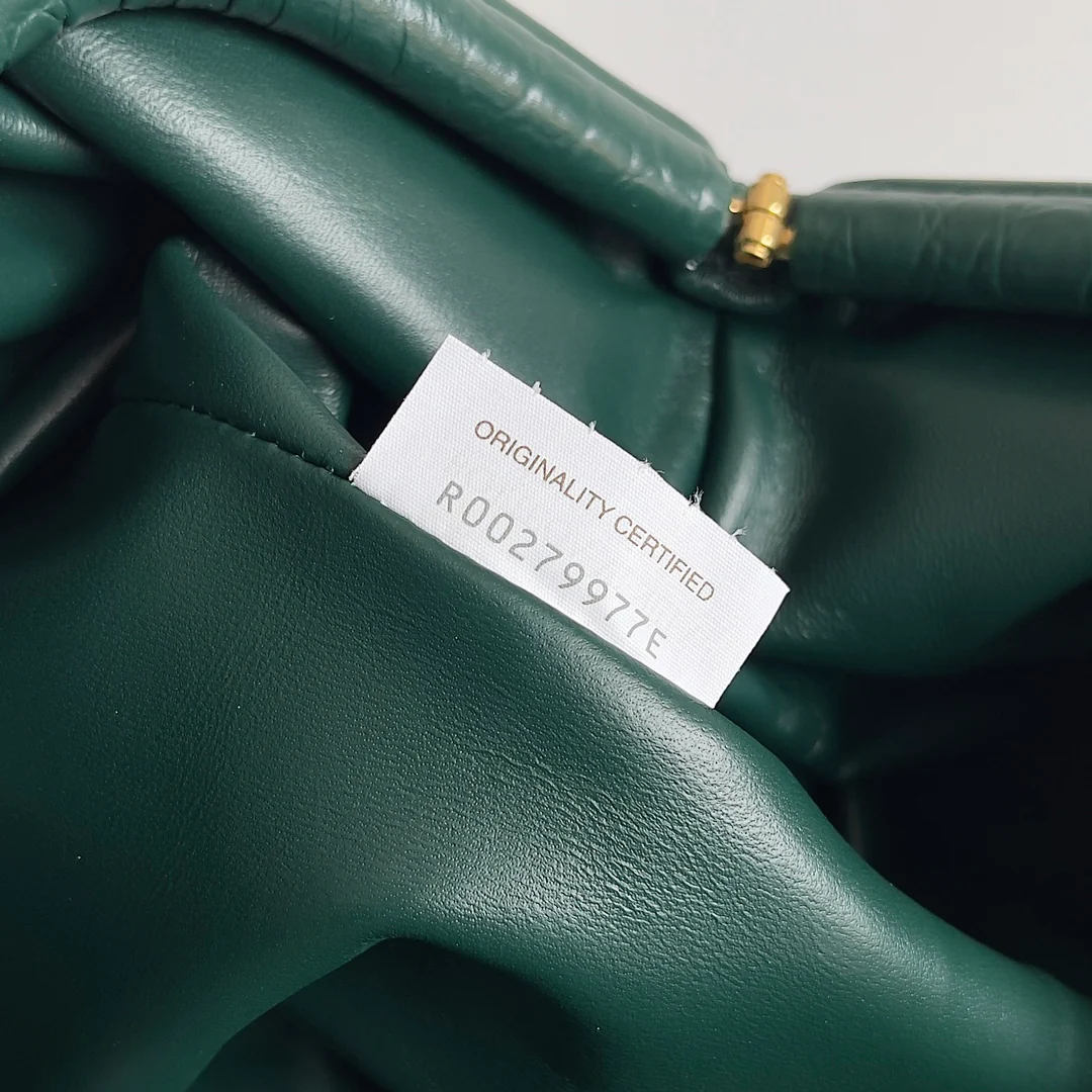 BV - Узор под крокодиловую кожу - Сумка-облако - Изумрудно-зеленый