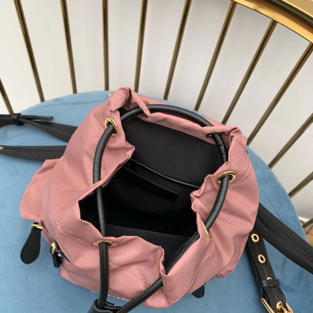 Burberry - Усовершенствованный военный рюкзак - Розовый