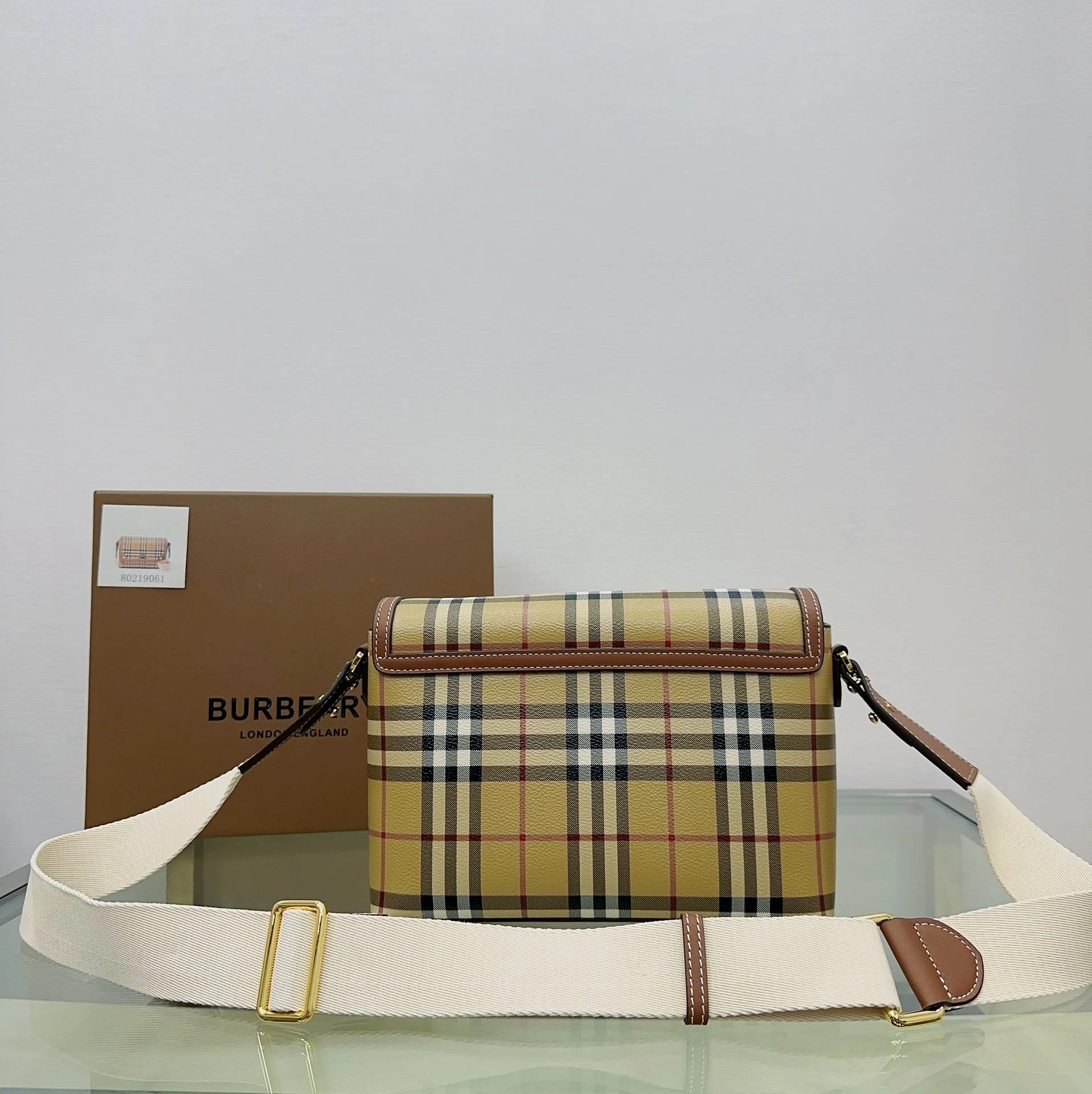 Сумка через плечо Burberry Note Classic Check