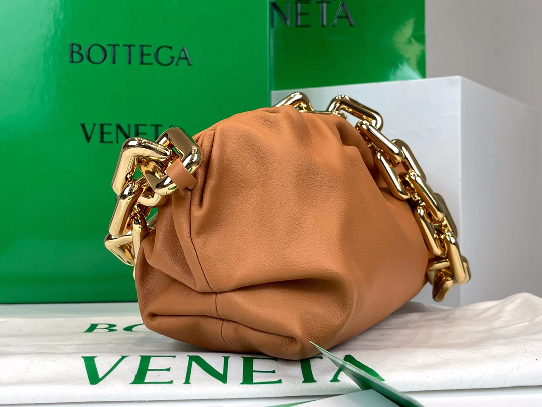 Сумка-клатч BV The Chain Pouch Cloud Bag - 31x12x16 см - 2 шт.