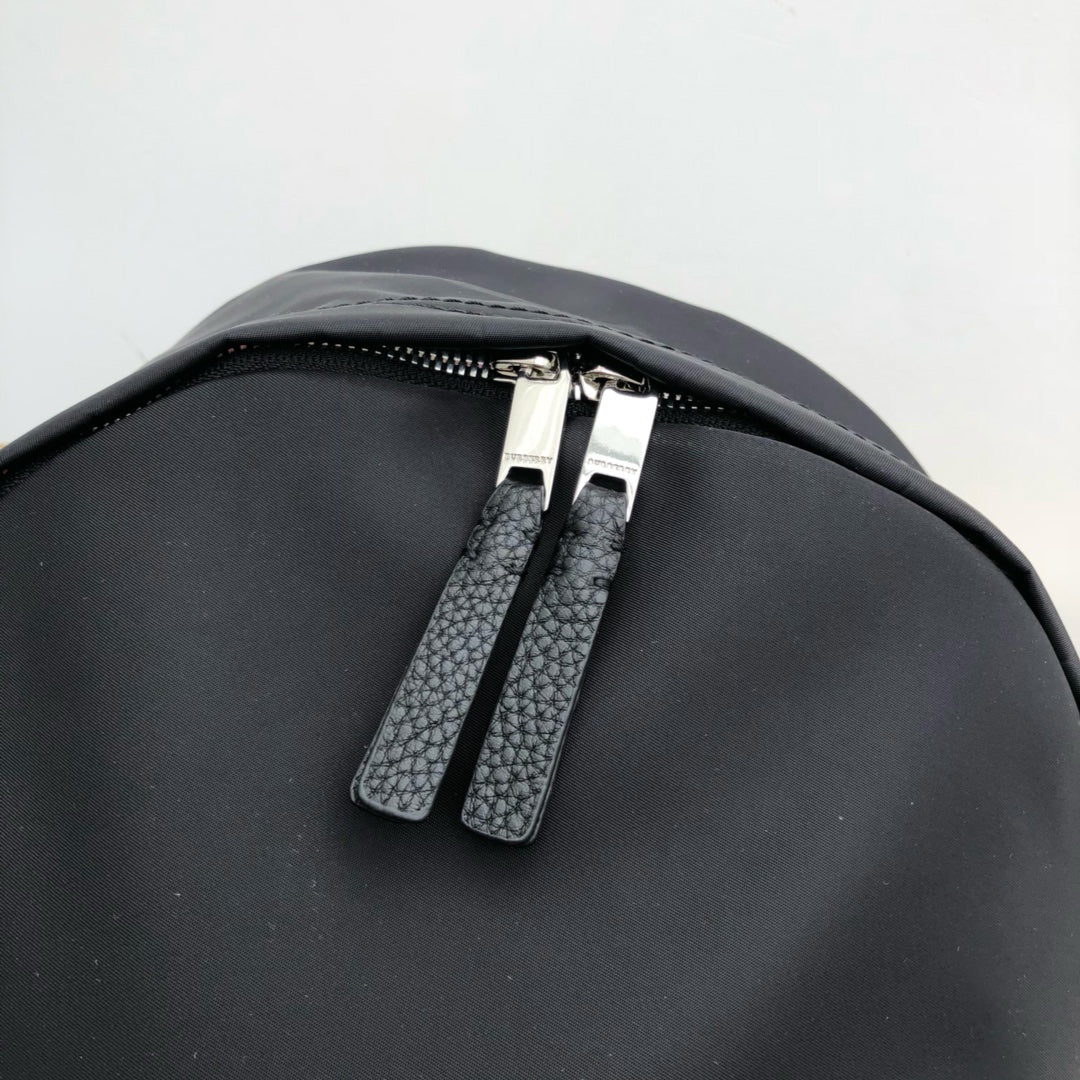 Burberry - Новый рюкзак - Рюкзак - Черный