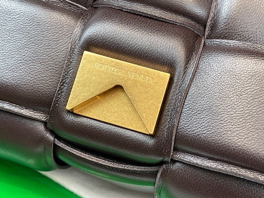 Плетеная сумка BV в виде кассеты, квадратная сумка на цепочке, из овечьей кожи, размер 27х10х18 см, 5