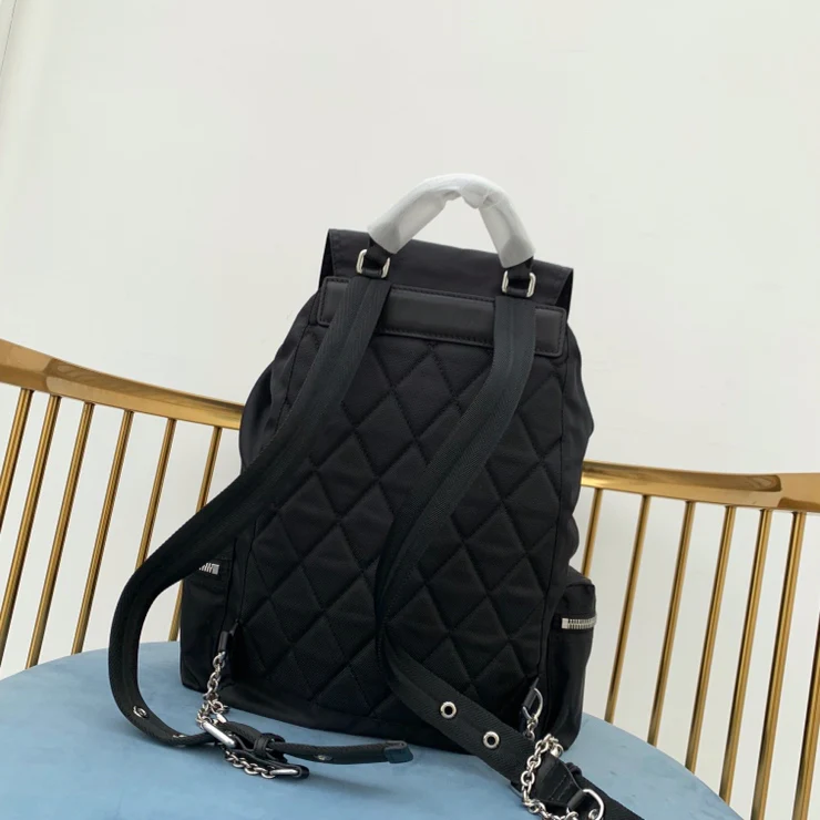 Рюкзак Burberry в военном стиле - черный - 1 шт.