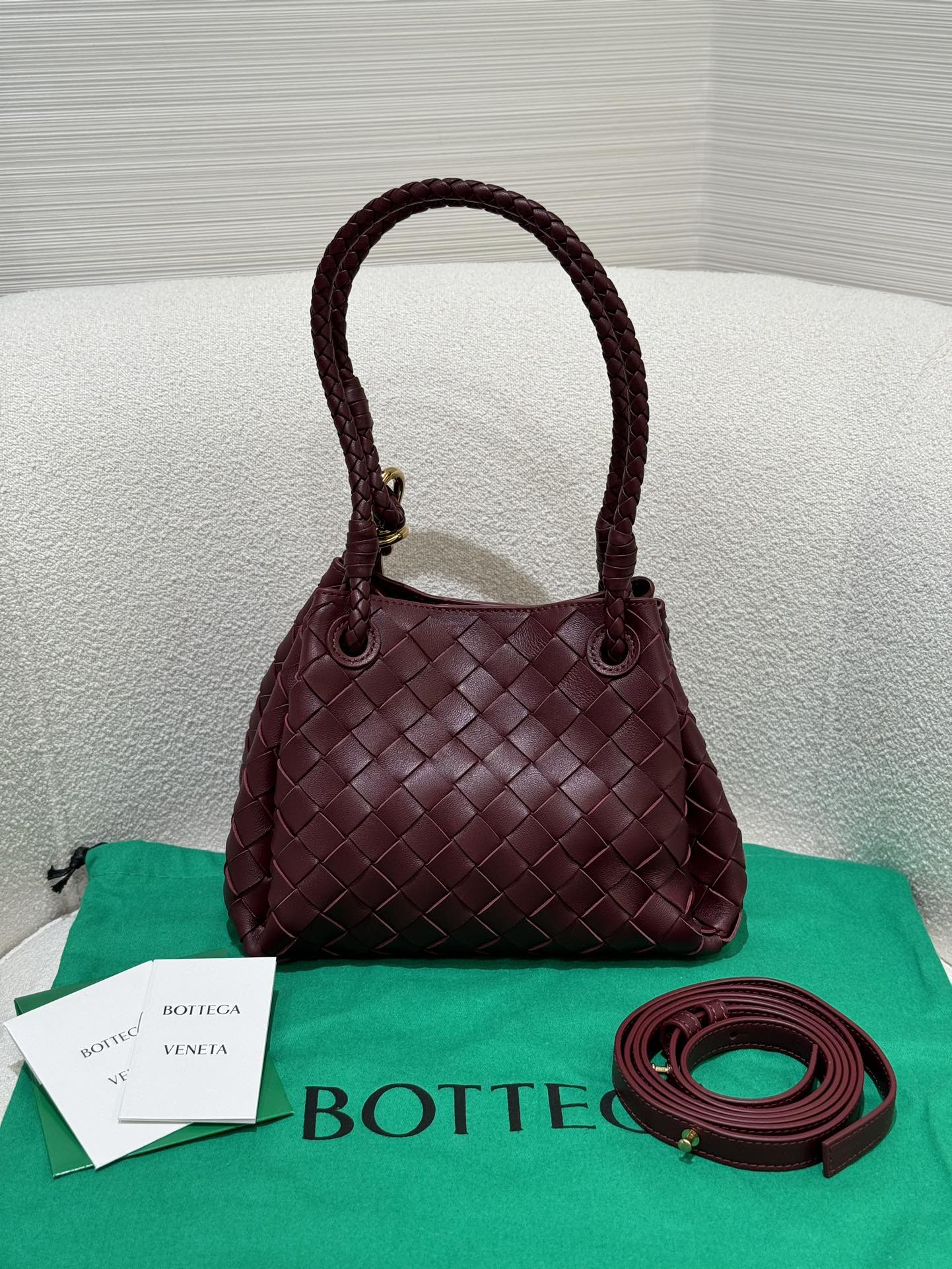 BV-andiamo-mini-burgundy