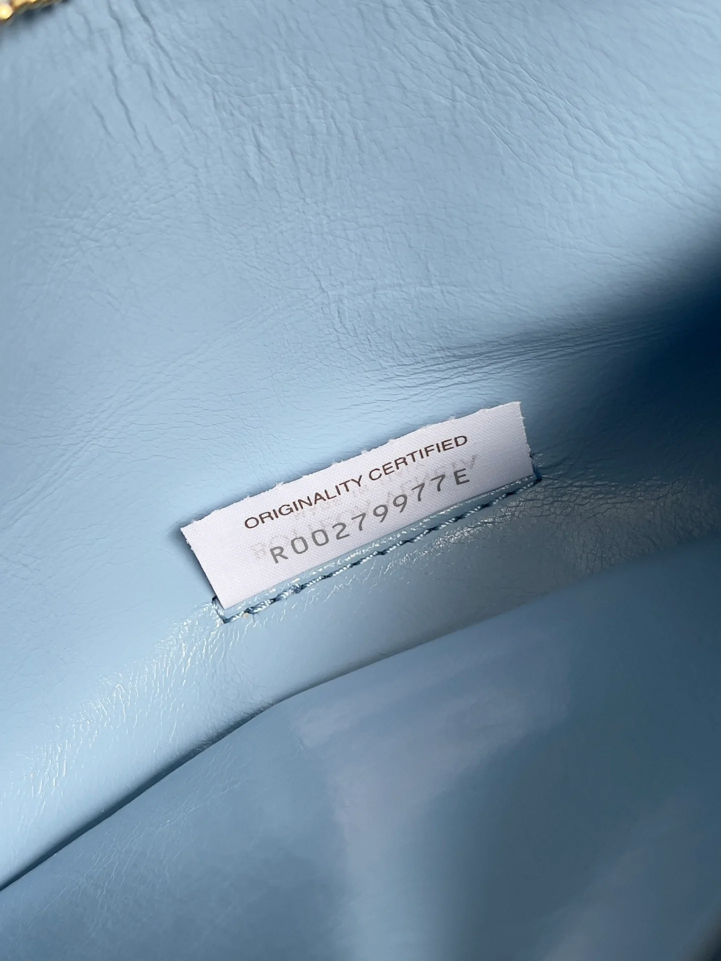 BV-kalimero-citta-underarm knotted bag-patterned blue