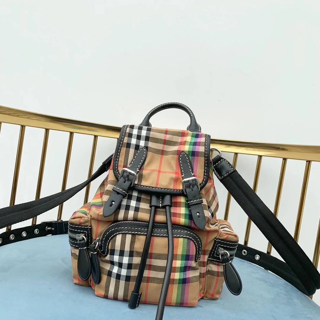 Коллекция рюкзаков Burberry Rainbow - Рюкзак - Маленький размер