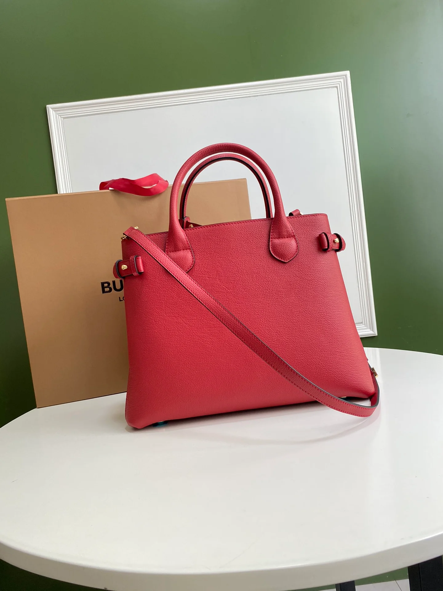 Сумка-тоут Burberry bbr-the-banner - красная