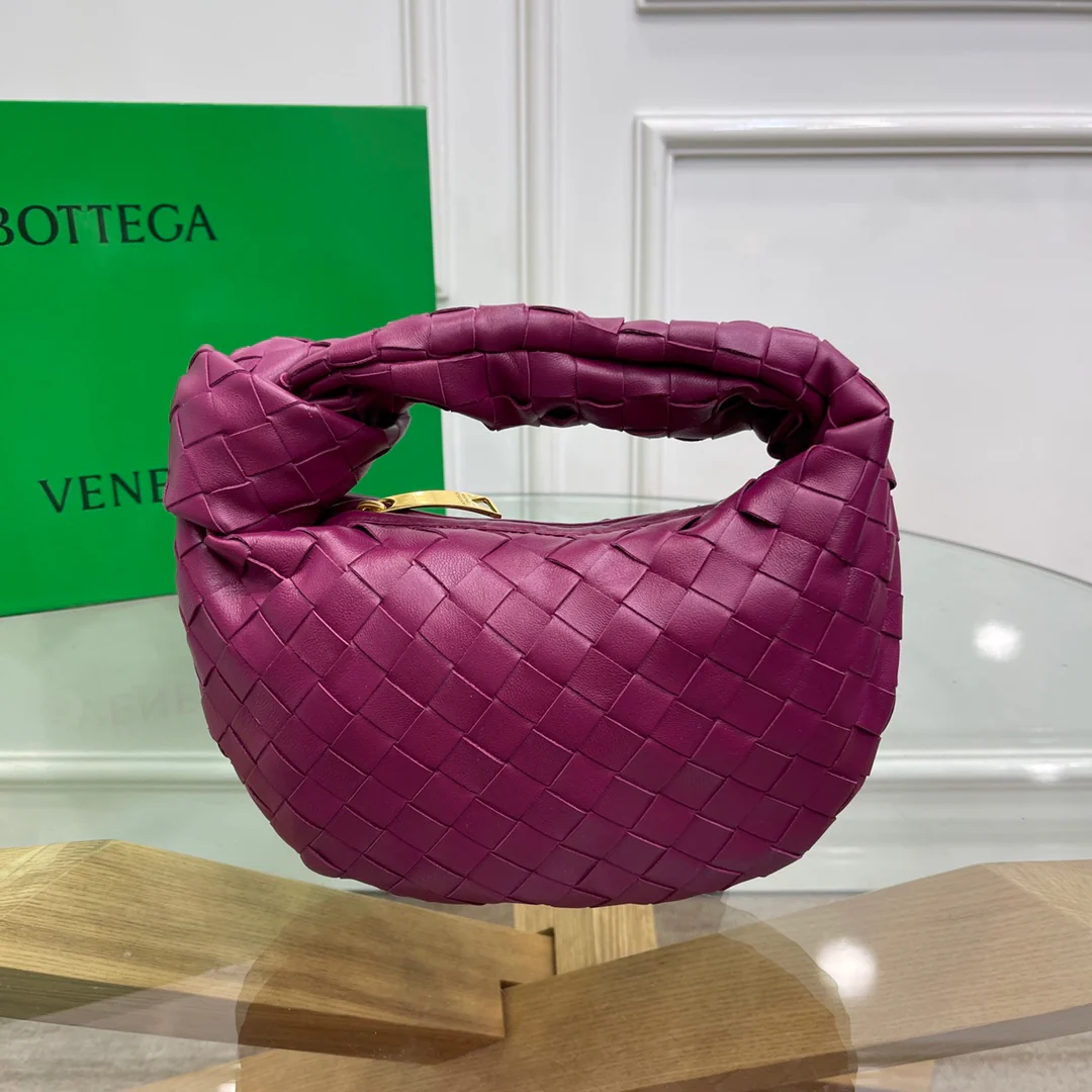 Плетеная круглая сумка-хобо BV Jodie с узлом - Размер 27x22x3 см - 8