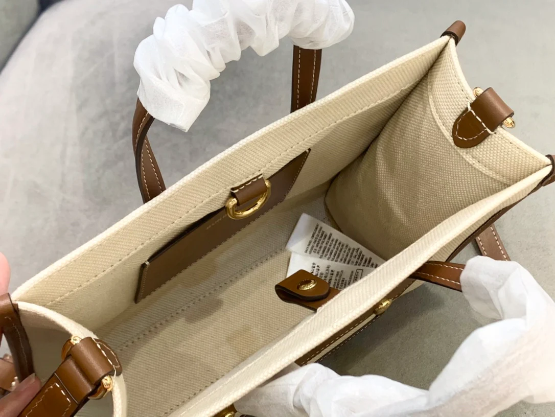 Сумка-тоут Burberry Freya - коричневая