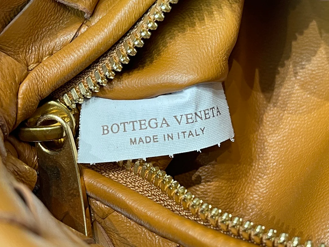 Сумка-круассан BV Mini Jodie, 27х9х23 см - 3 шт.