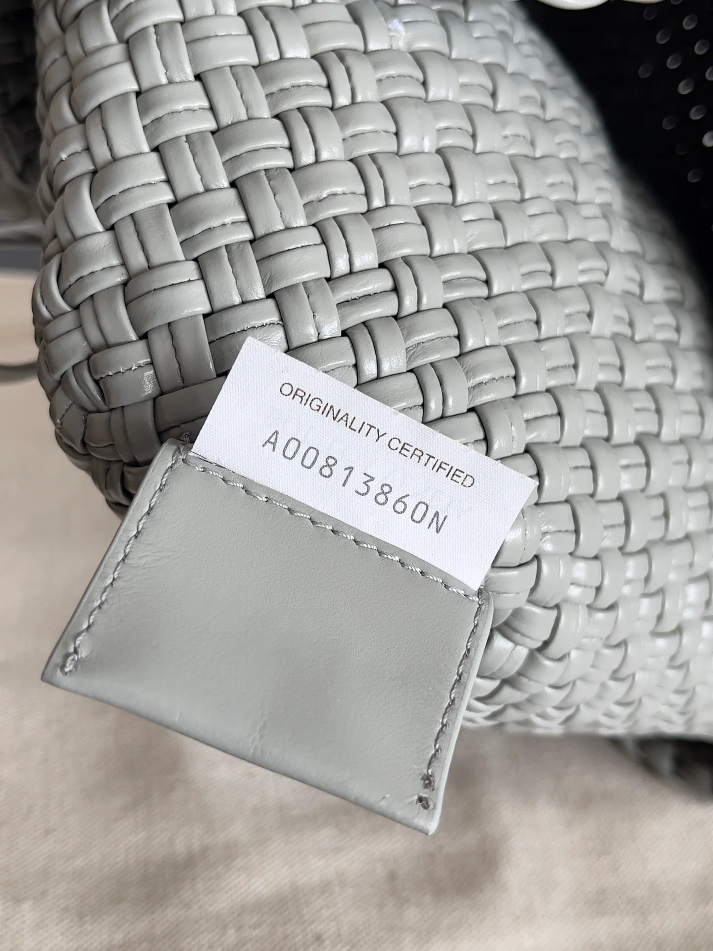 BV - Сумка с плетеными ручками - Серая