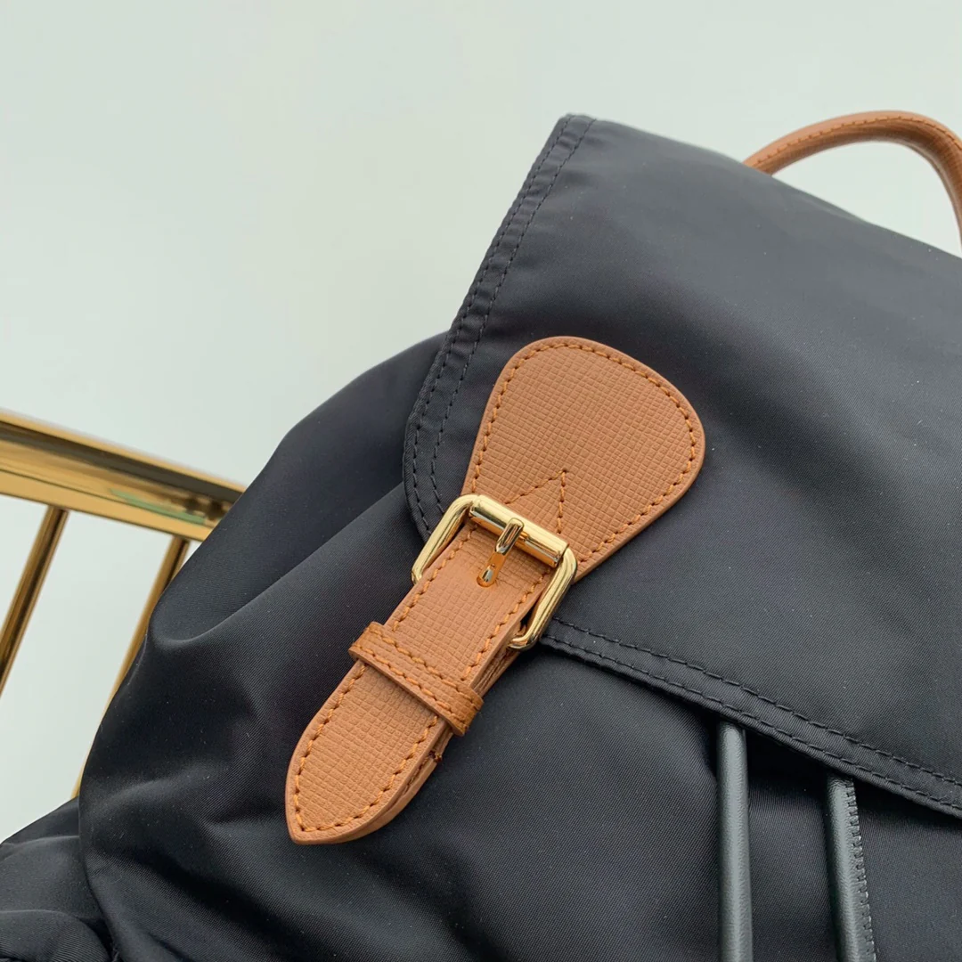 Рюкзак Burberry в военном стиле - черный