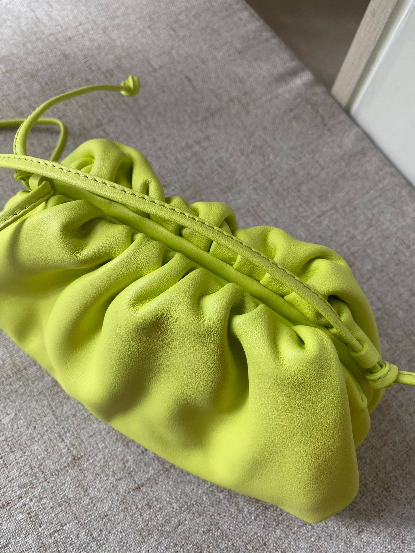 Сумка BV Cloud Bag - Кожа - 22x12x7 см - 2 шт.