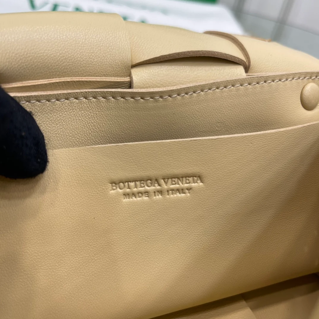 Поясная сумка BV из плетеной ткани, овечья кожа, 17 см, 5х9 см, 5х5 см.