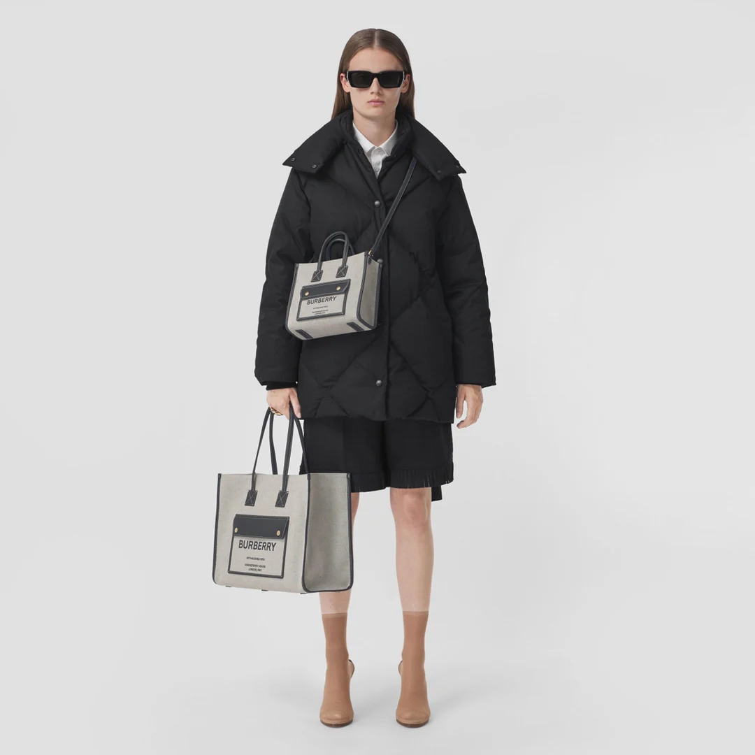 Сумка Burberry Freya - Черная - Большая