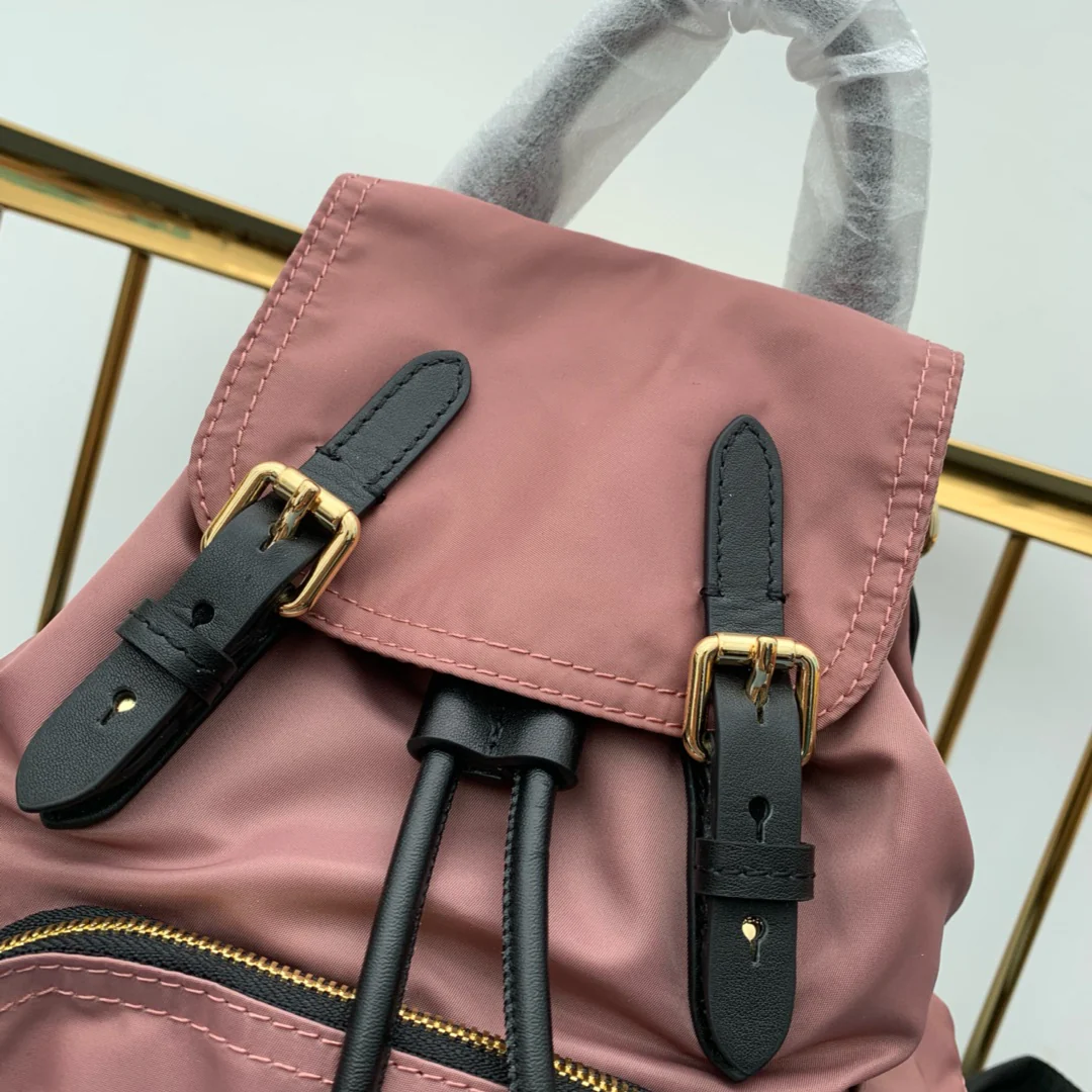 Burberry - Усовершенствованный военный рюкзак - Розовый