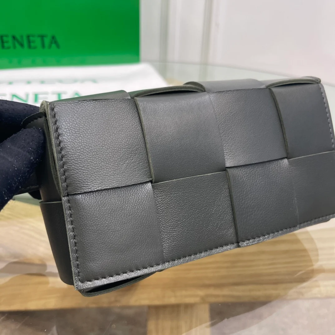 Поясная сумка BV из плетеной ткани, овечья кожа, 17 см, 5х9 см, 4 см.