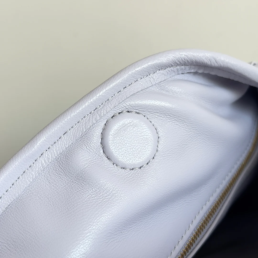 Маленькая сумочка BV-hop - фиолетовая