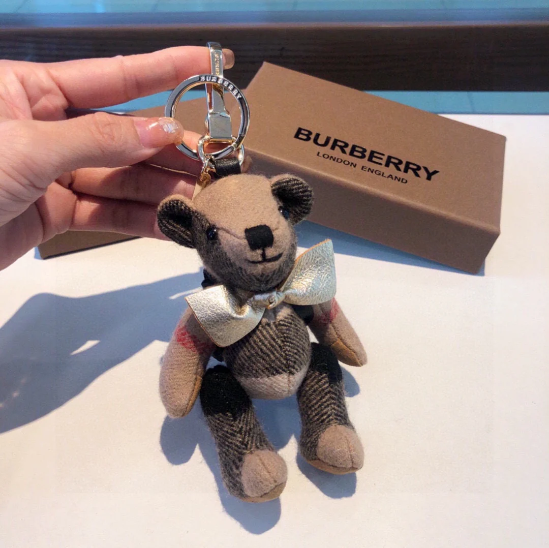 Брелок в виде медведя для рюкзака Burberry