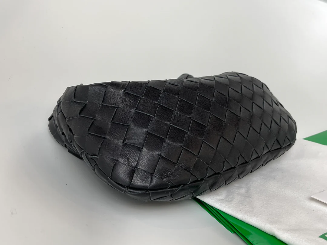 Сумка BV Mini Jodie Croissant Bag, s27x9x23cm-5