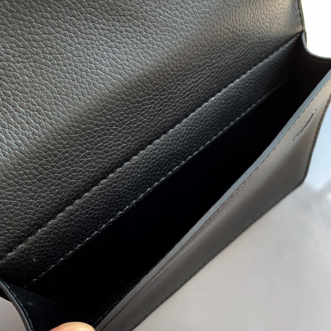 Сумка Burberry Title Talte, маленькая, черная.