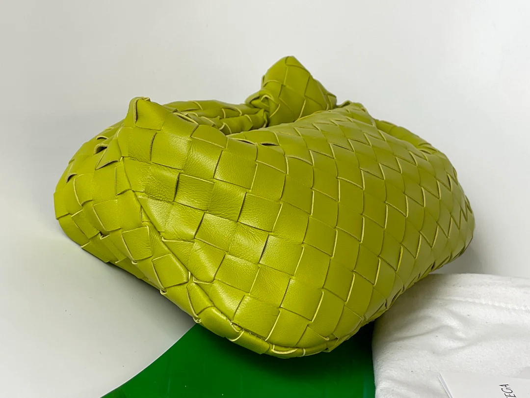 Сумка BV Mini Jodie Croissant Bag, s27x9x23cm-7