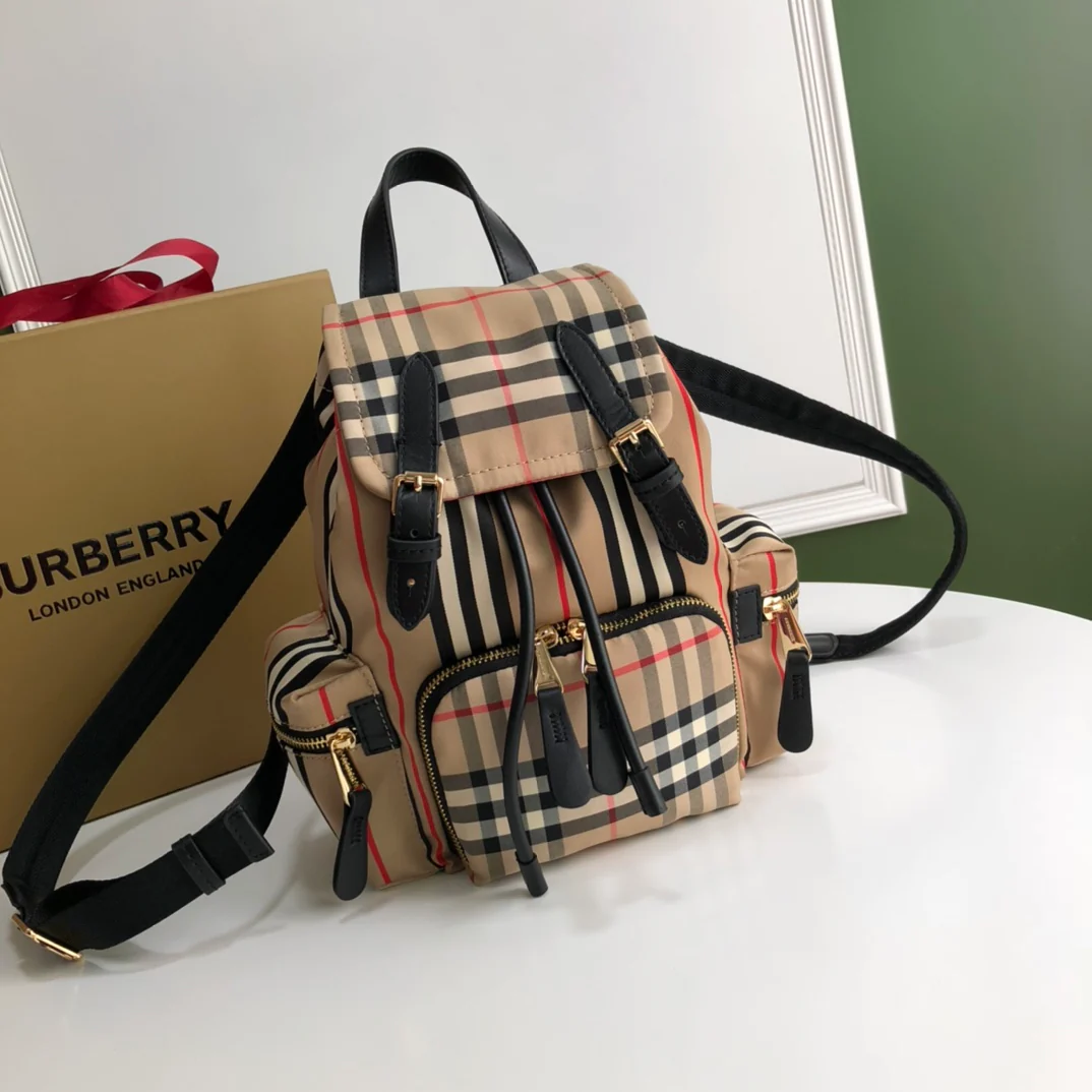 Рюкзак Burberry в винтажную клетку в стиле милитари