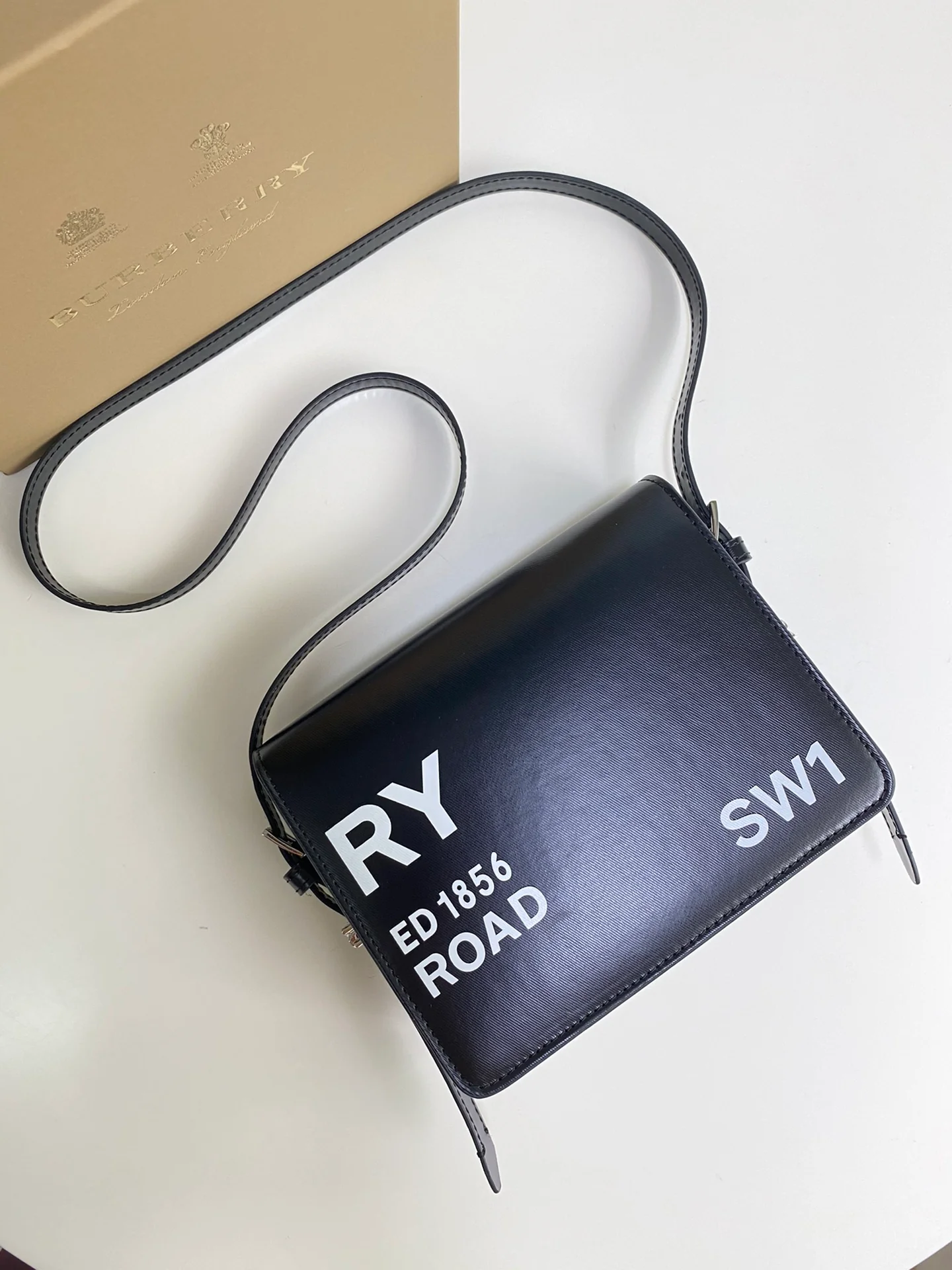 Сумка Burberry Grace с принтом Horseferry