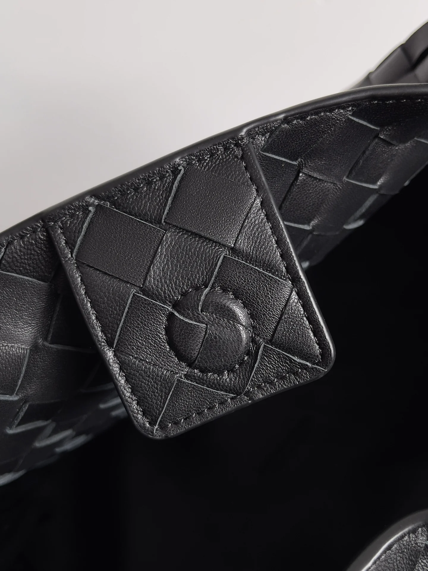 Сумка BV Andiamo Parachute - Черный