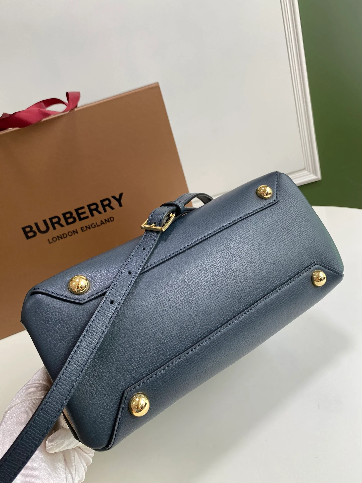 Сумка-тоут Burberry The Banner, маленькая, синяя.