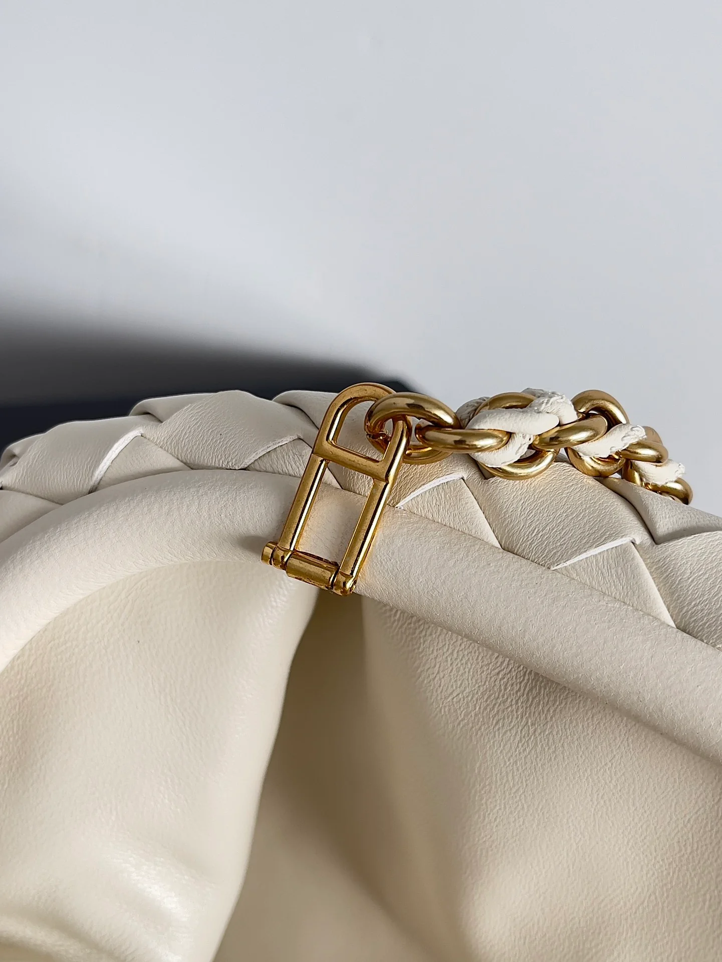 Клатч BV Lauren - клатч с цепочкой - абрикосовый