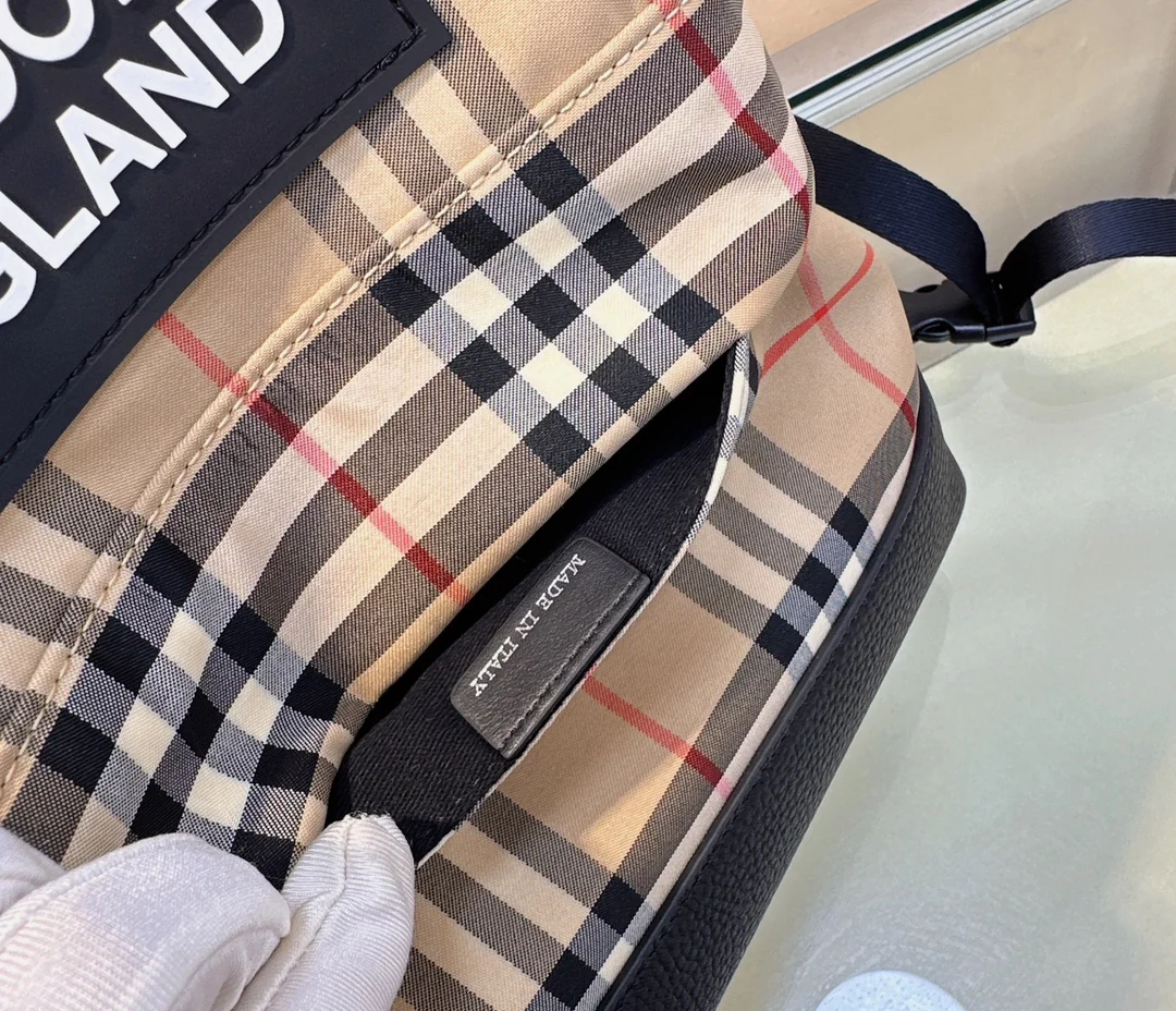 Классический клетчатый рюкзак Burberry