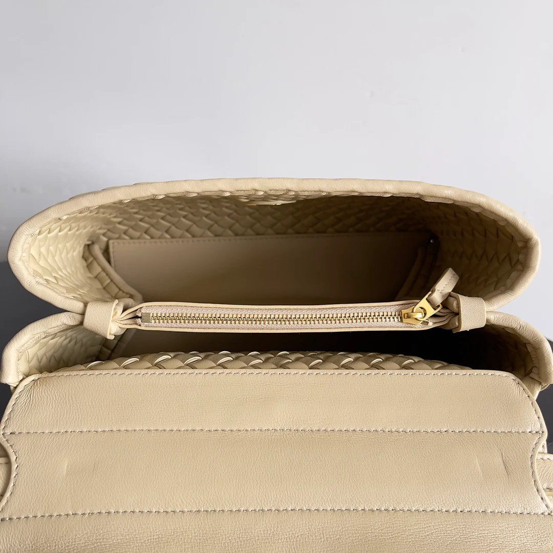 Сумка BV Patti - 3D плетеная сумка - желтая