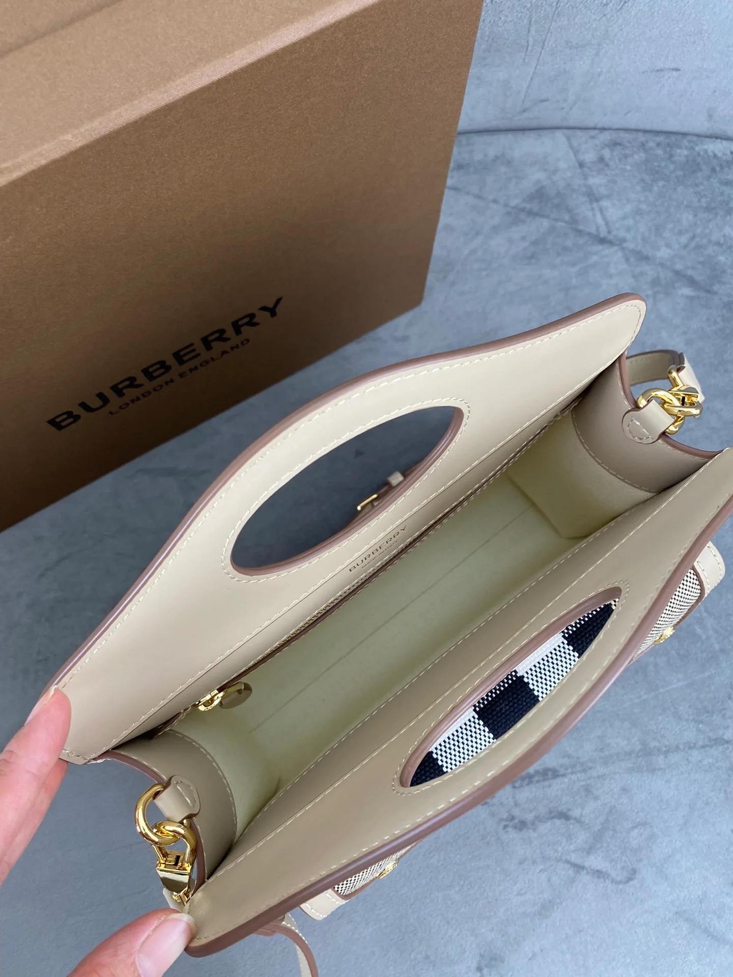 Жаккардовая сумка-тоут Burberry