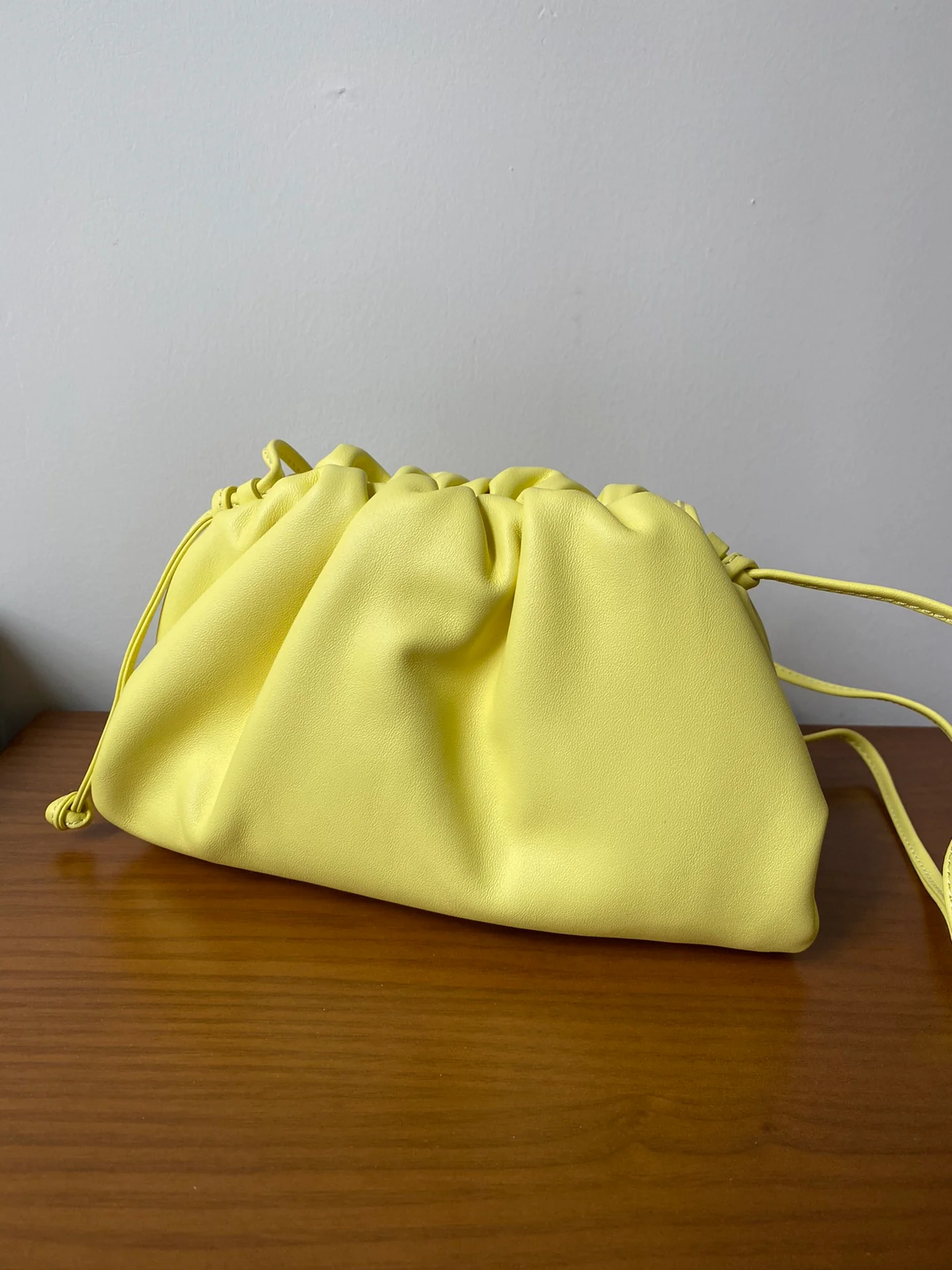 Сумка BV Cloud Bag - Кожа - 22x12x7 см - 5