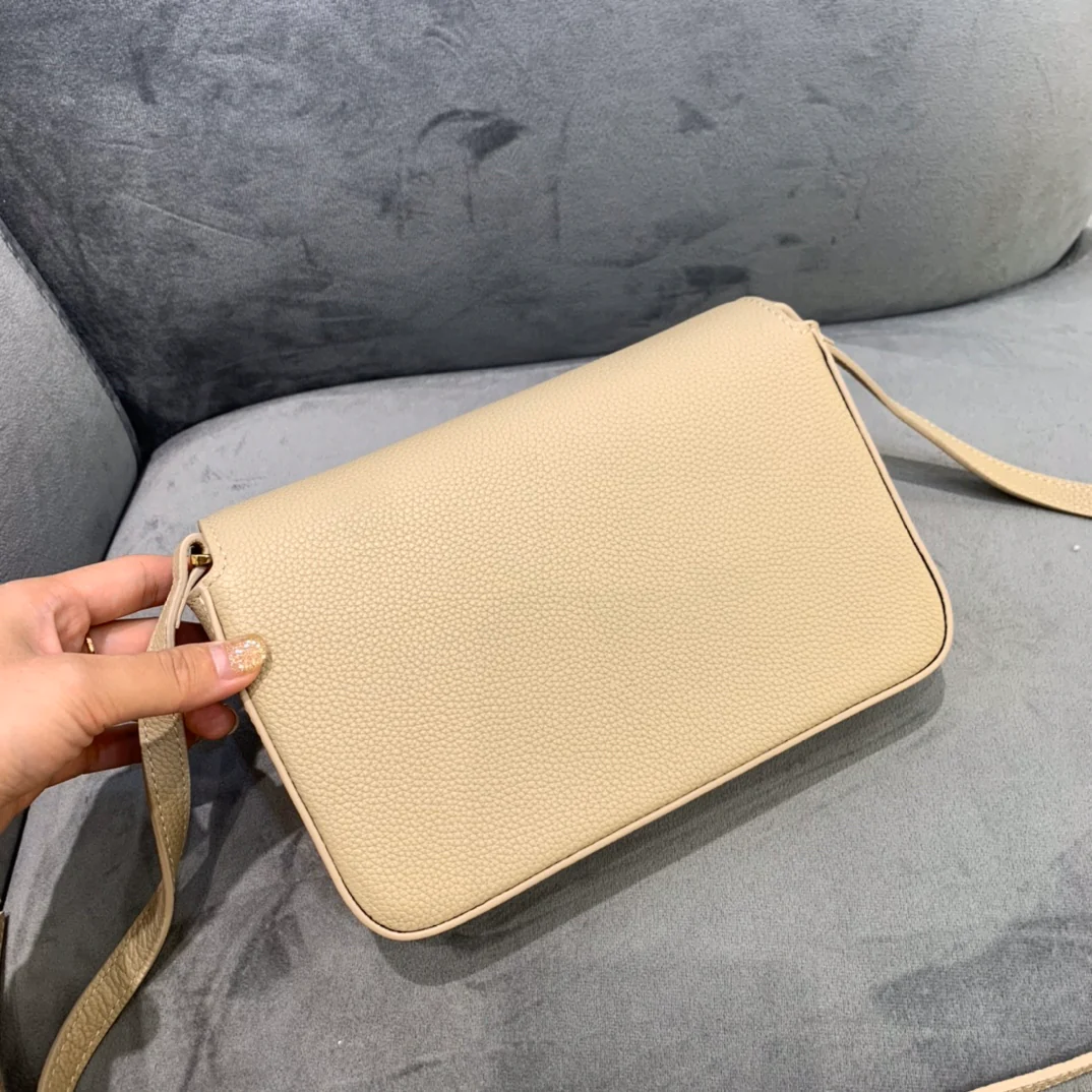 Burberry - Новая сумка через плечо Note - Абрикосовый цвет