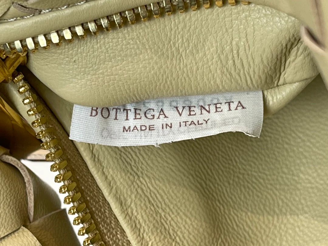 Сумка BV Mini Jodie Croissant Bag, s27x9x23cm-8