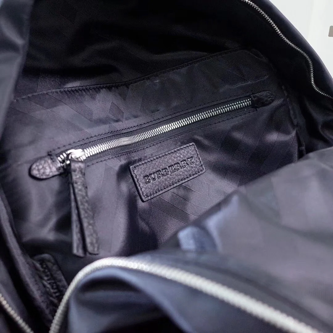 Burberry - Новый рюкзак - Рюкзак - Темно-синий