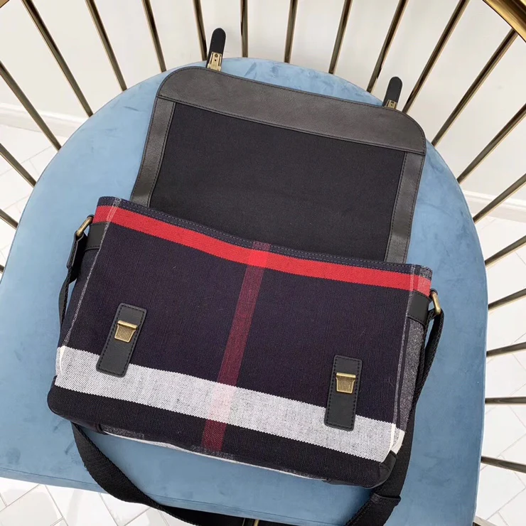 Burberry - Унисекс - Сумка-мессенджер в британском стиле - Синяя