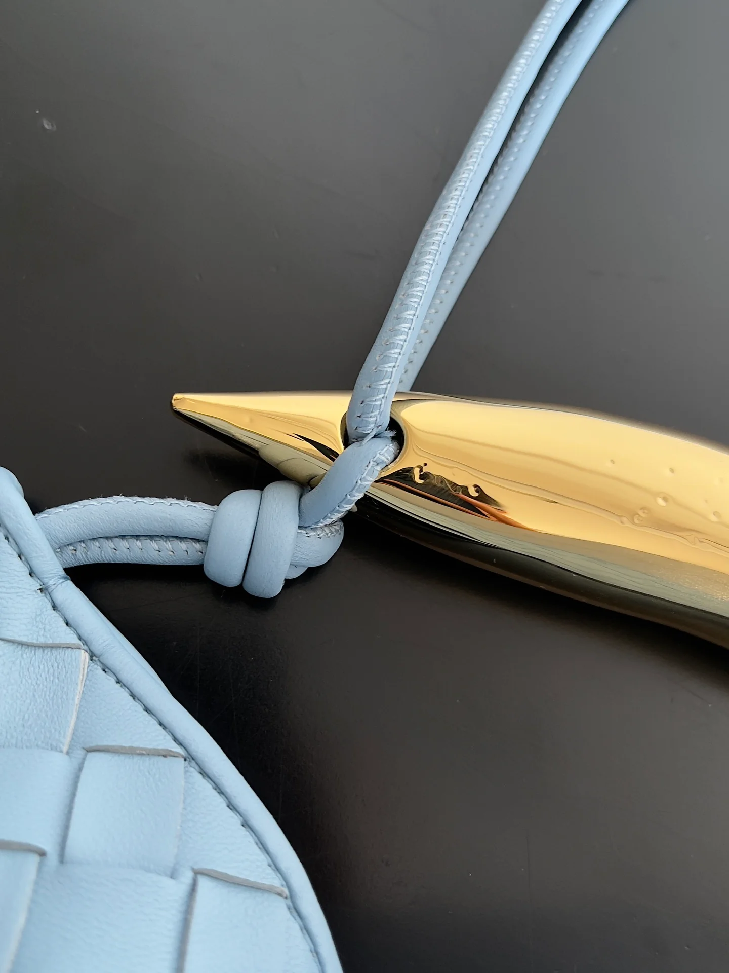 Сумка BV Sardine с латунной ручкой - Большая - Синяя