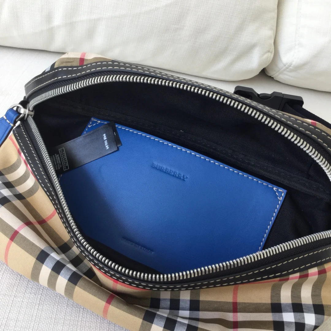 Burberry - Новая классическая клетчатая поясная сумка