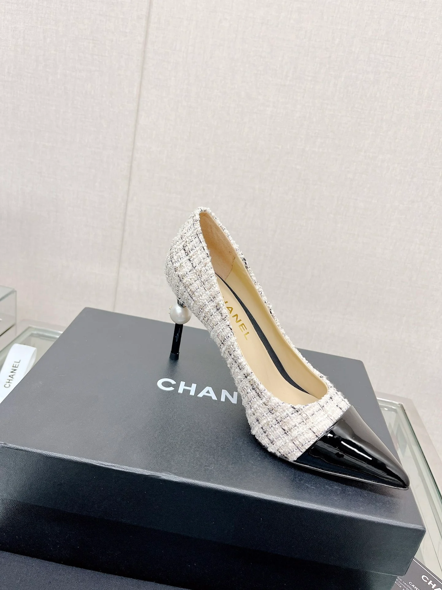 Туфли на высоком каблуке Chanel Coco Pearl - 8-5 см