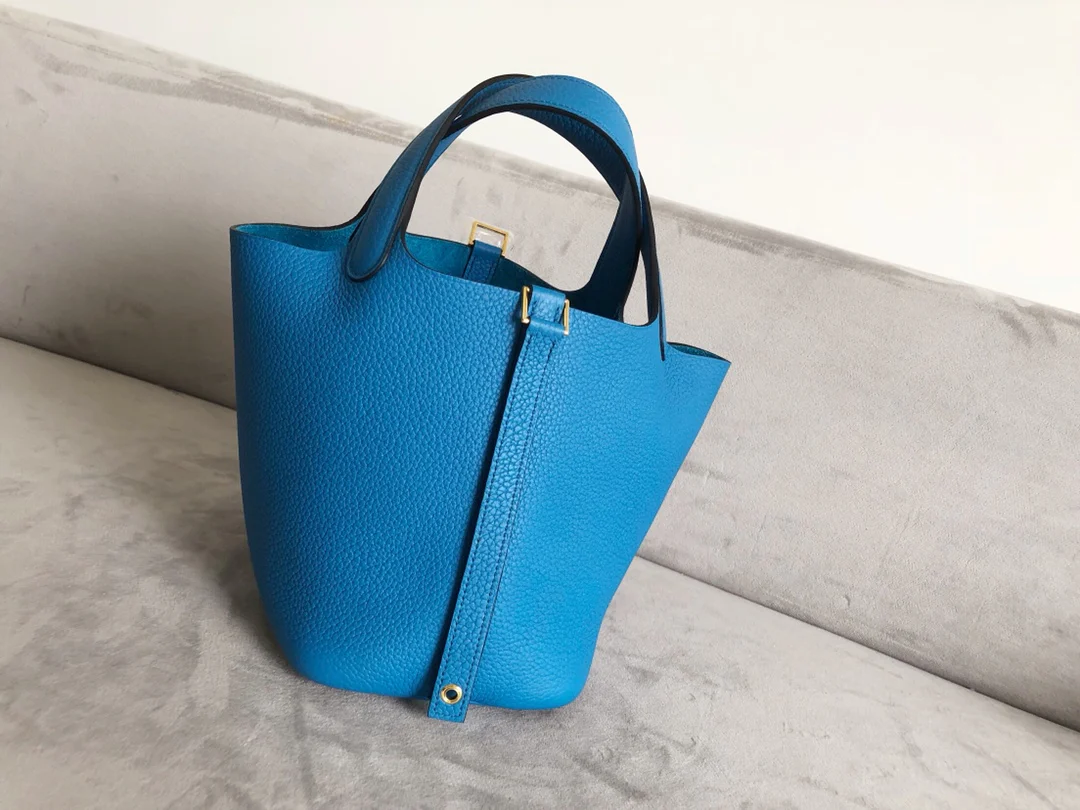 Золотая пряжка Hermes Picotin 18 TC B3