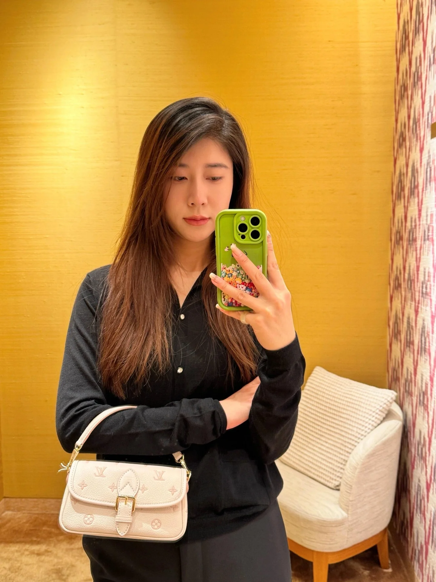 LV-m25591-nano-speedy handbag-1