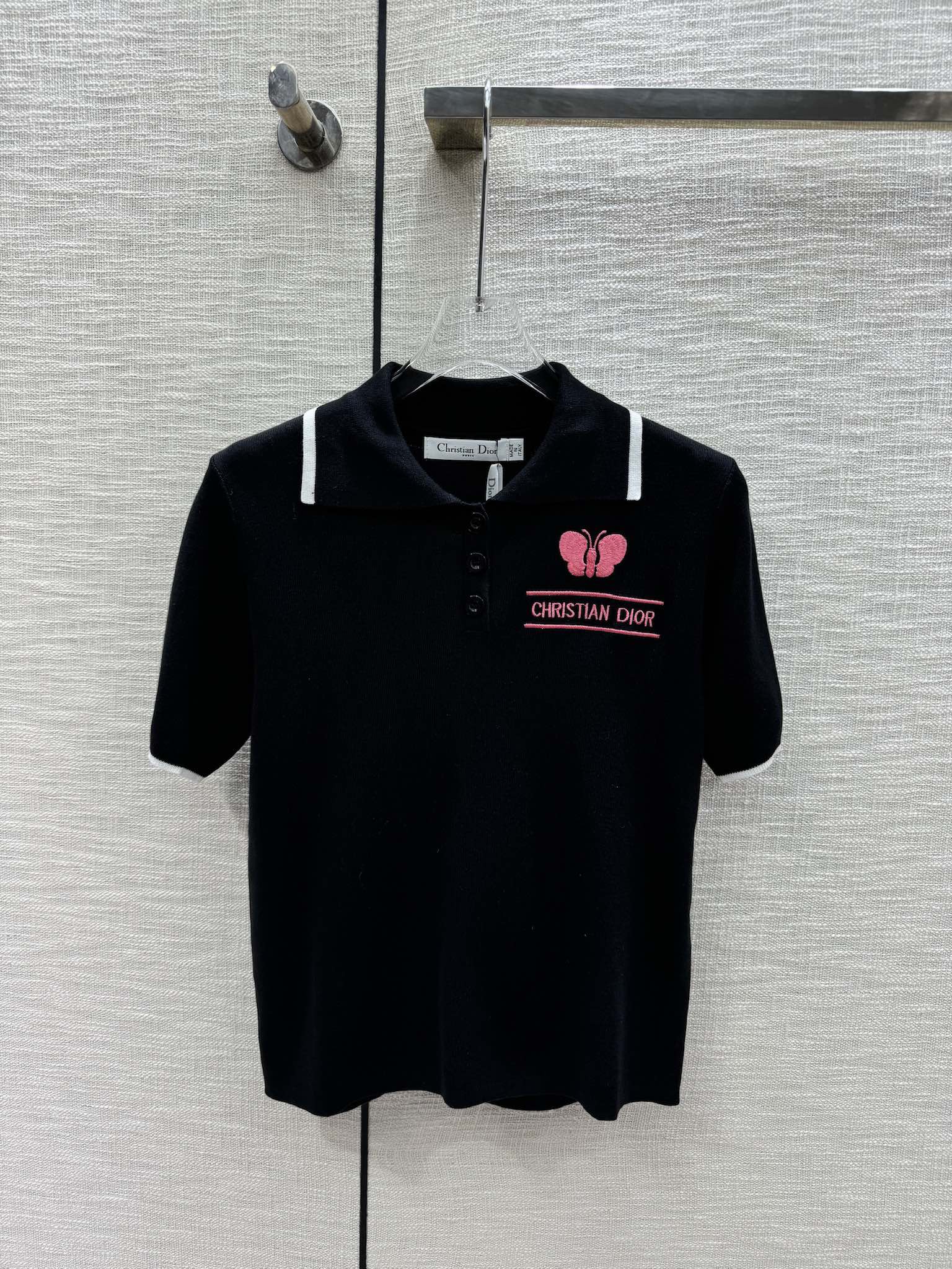 Dior - 2403-24 Ранняя весна, новая коллекция ?Бабочка? - Трикотажное поло с коротким рукавом и воротником-поло - Черное
