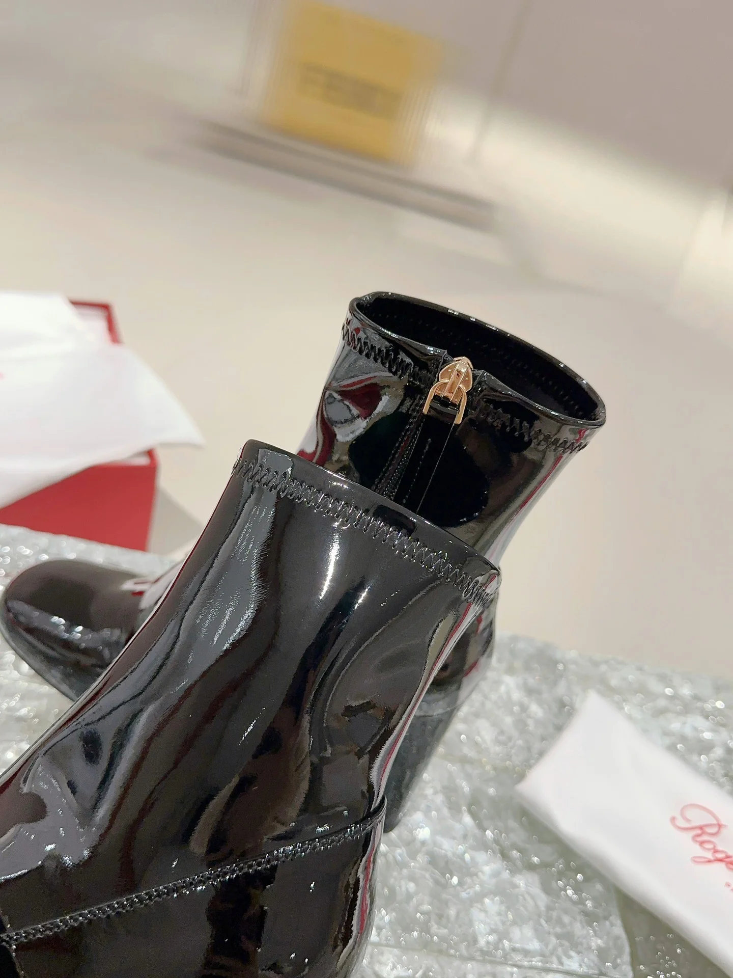 Туфли с квадратным носком и пряжкой - 2024 - Ботильоны на высоком каблуке с металлической пряжкой - Черные