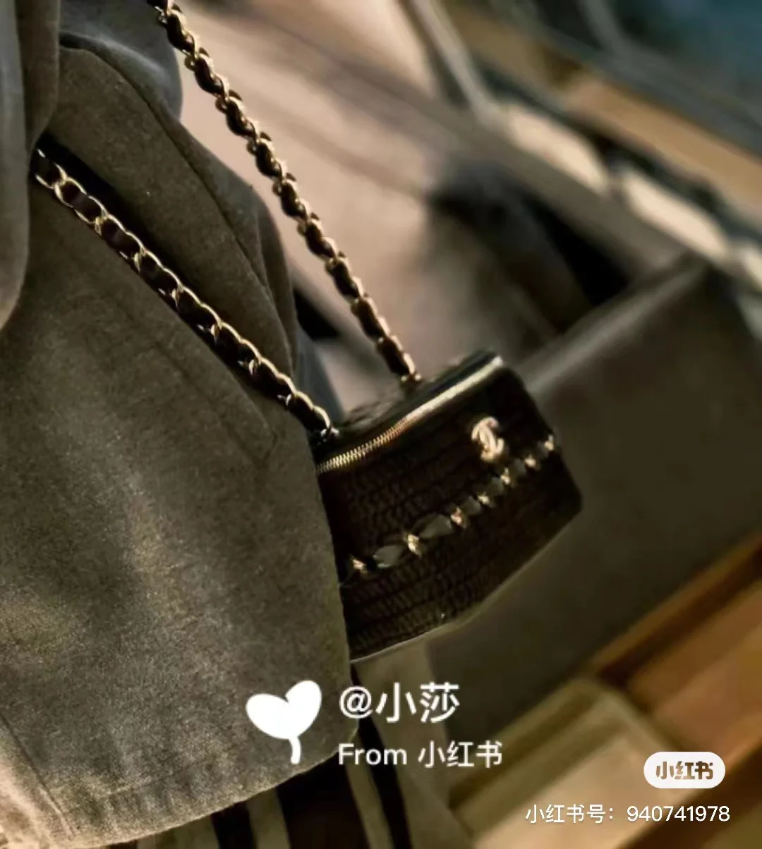 Новинка весны 2022 года от Chanel - Плетеный квадратный узор - Черный